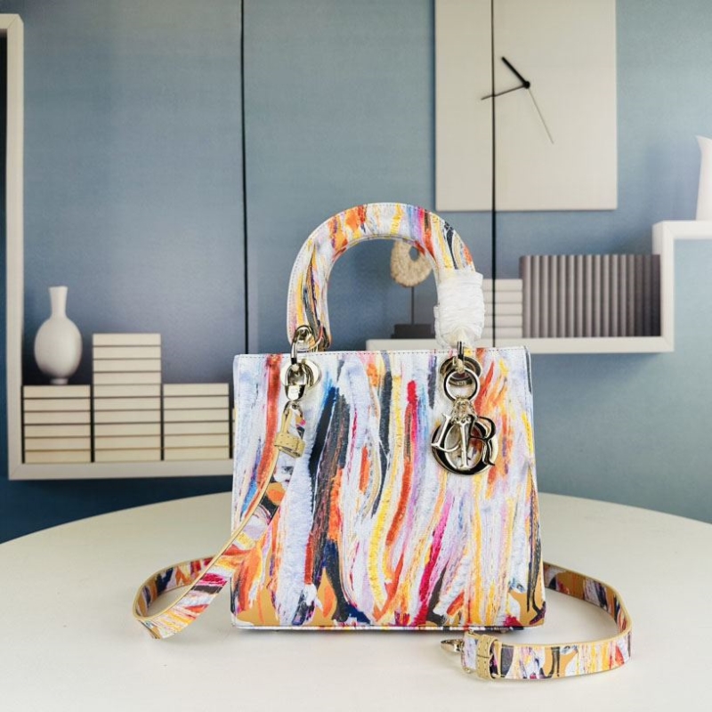D*or top handle bags